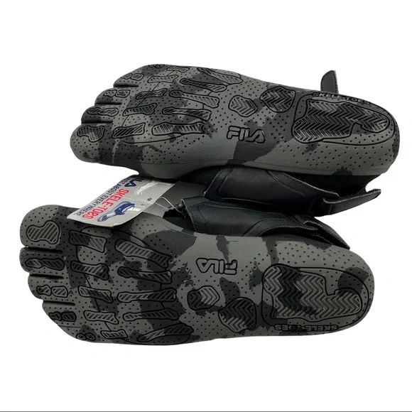 Fila Skele-Toes Black Gray Five Finger Athletic Walking Shoes - Picture 8 of 8